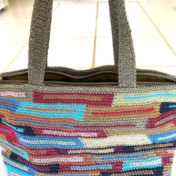 Stone Mountain crocheted multicolored purse - Picture 2 of 3